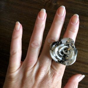 Vintage Resin Rose Ring Costume Jewelry